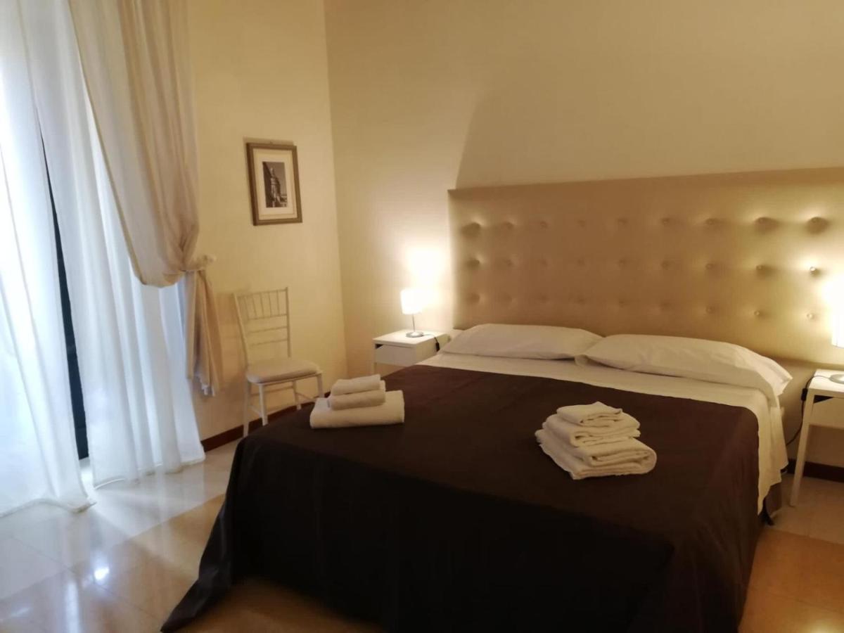 Landolina Palace Hotel Noto Luaran gambar