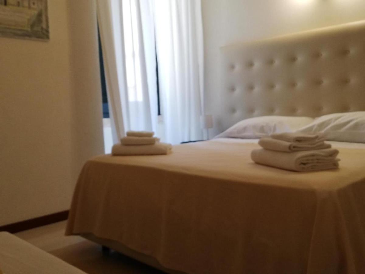Landolina Palace Hotel Noto Luaran gambar