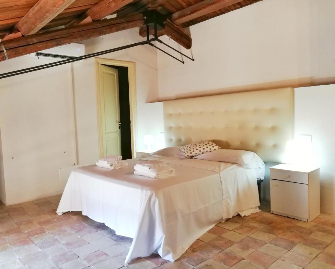 Landolina Palace Hotel Noto Luaran gambar