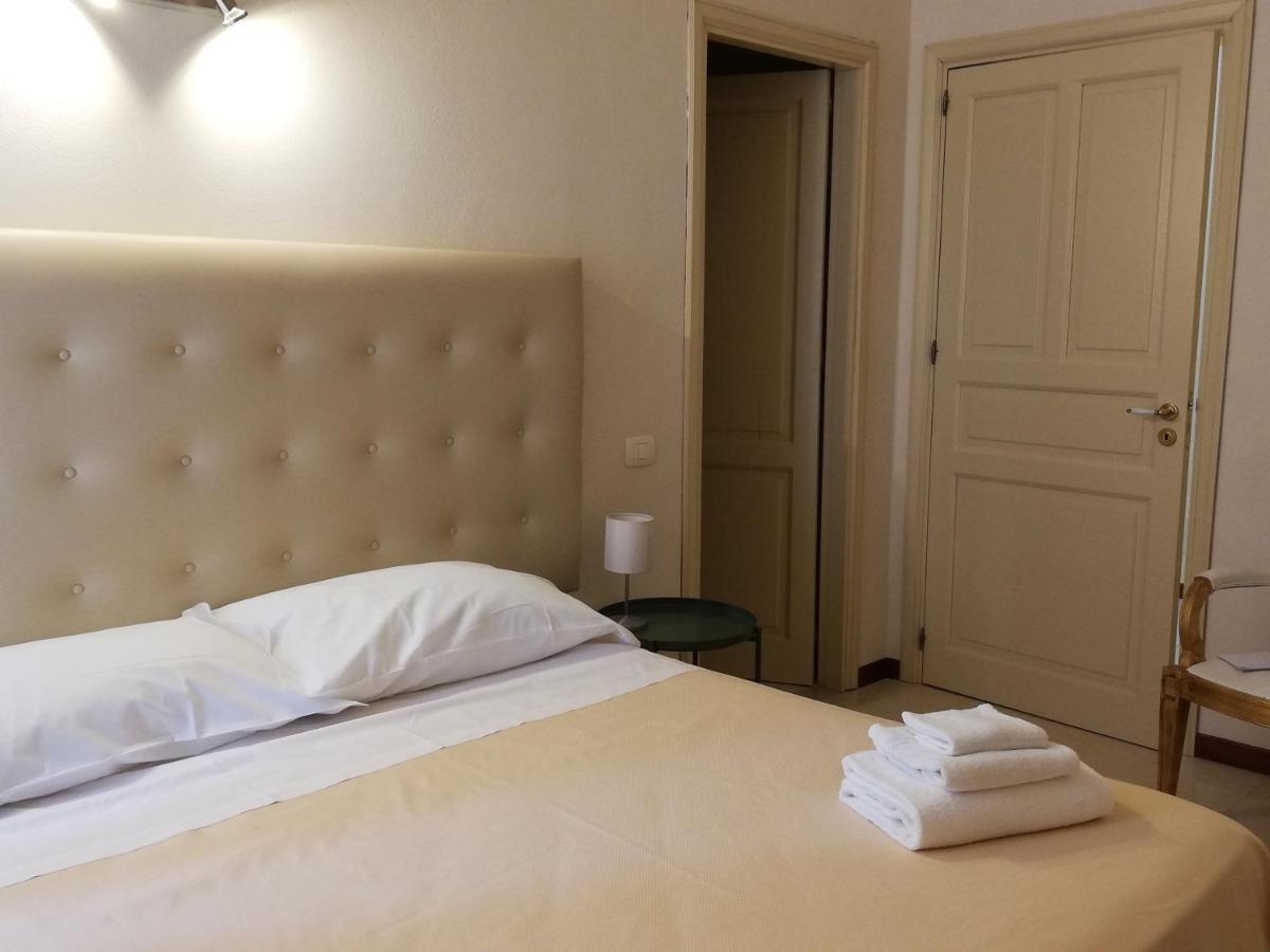 Landolina Palace Hotel Noto Luaran gambar